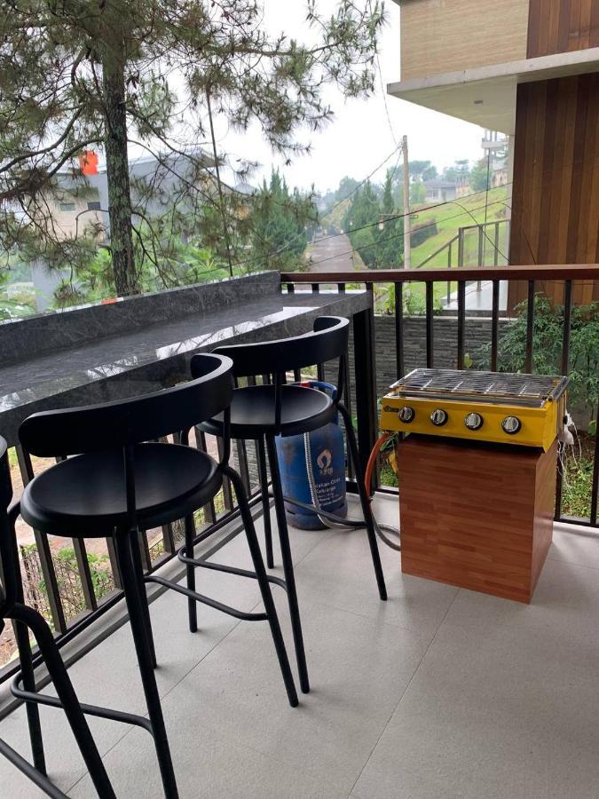 Platinum Dago Resort Villa 15Px Private Pool Bandung Bengkok ภายนอก รูปภาพ