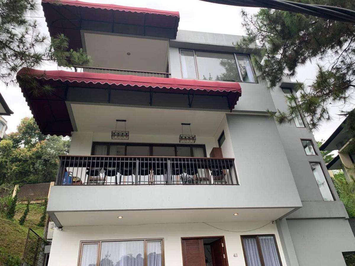 Platinum Dago Resort Villa 15Px Private Pool Bandung Bengkok ภายนอก รูปภาพ